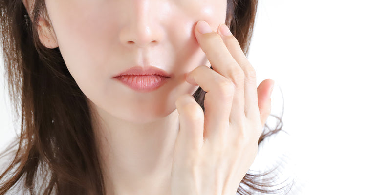 ストレスによるアトピー再発が不安な方へ。肌がゆらぐ時こそ見直したいこと。